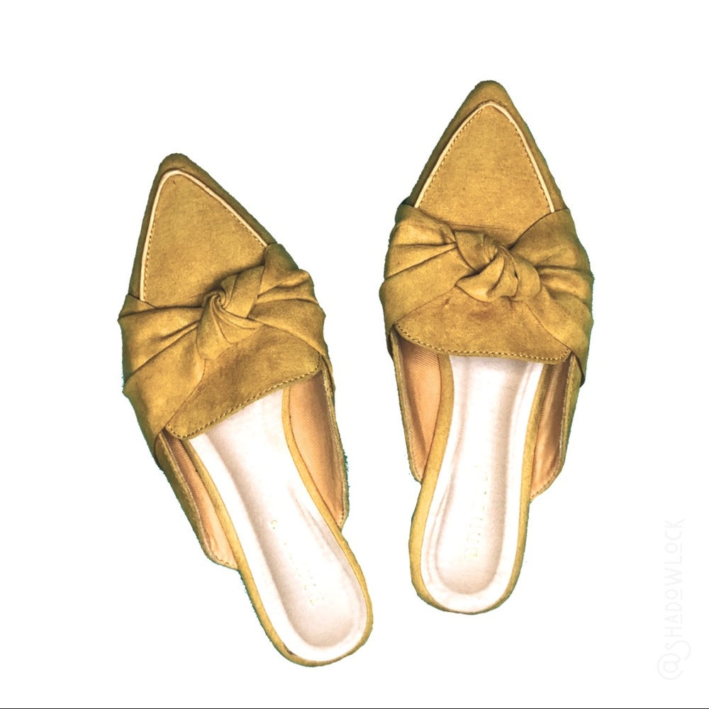 Mustard Mules with Bow
